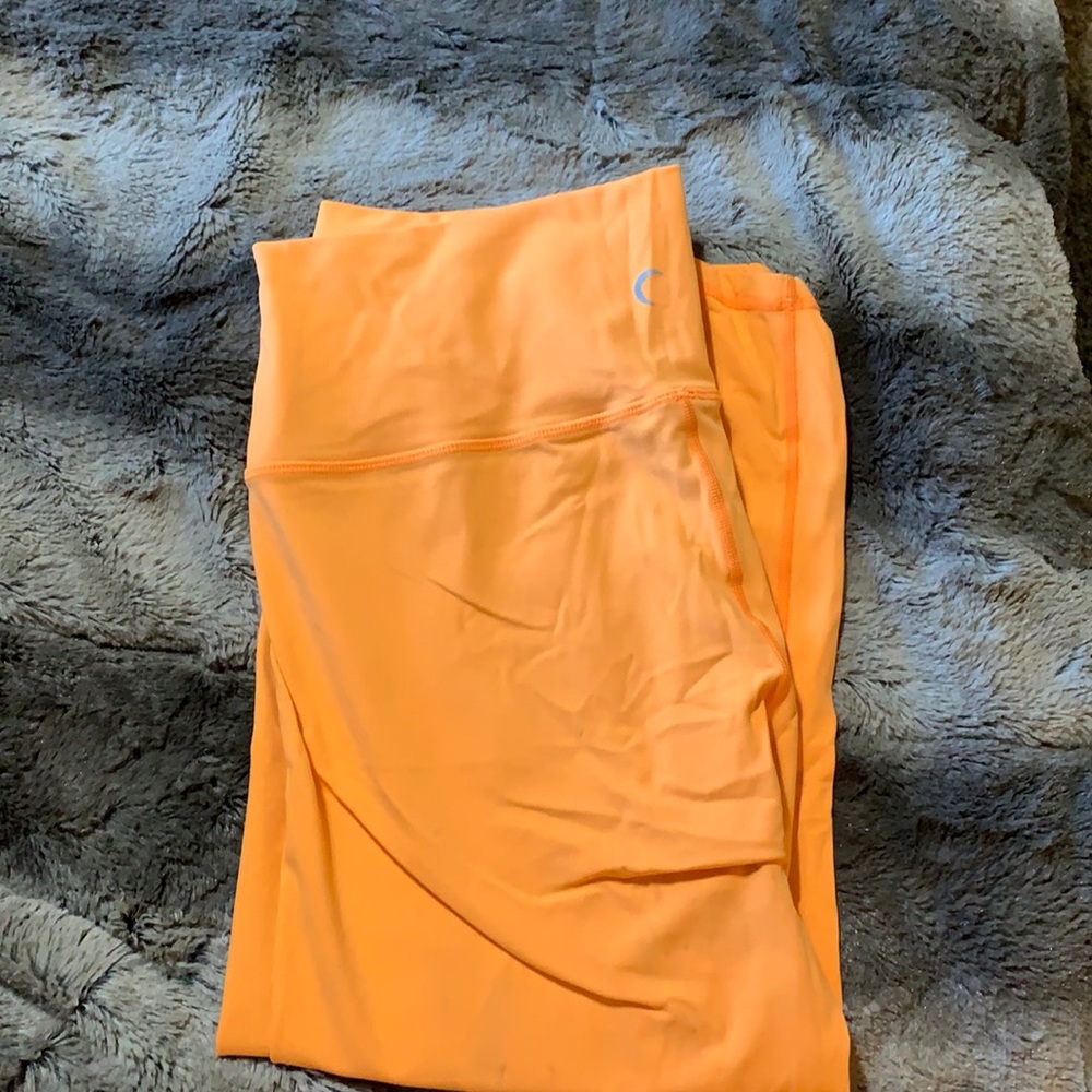 Zyia accent Capri